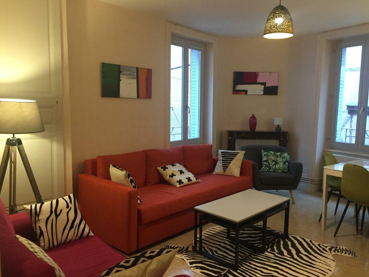 Apartament Cap Coutellerie - Sejours Pros Ou Familles En Hypercentre De Thiers Zewnętrze zdjęcie