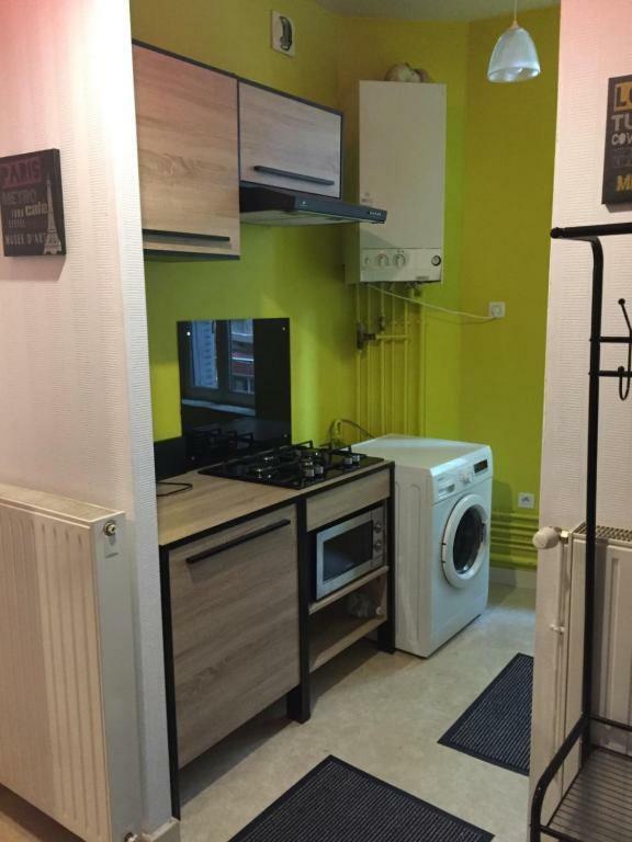 Apartament Cap Coutellerie - Sejours Pros Ou Familles En Hypercentre De Thiers Zewnętrze zdjęcie
